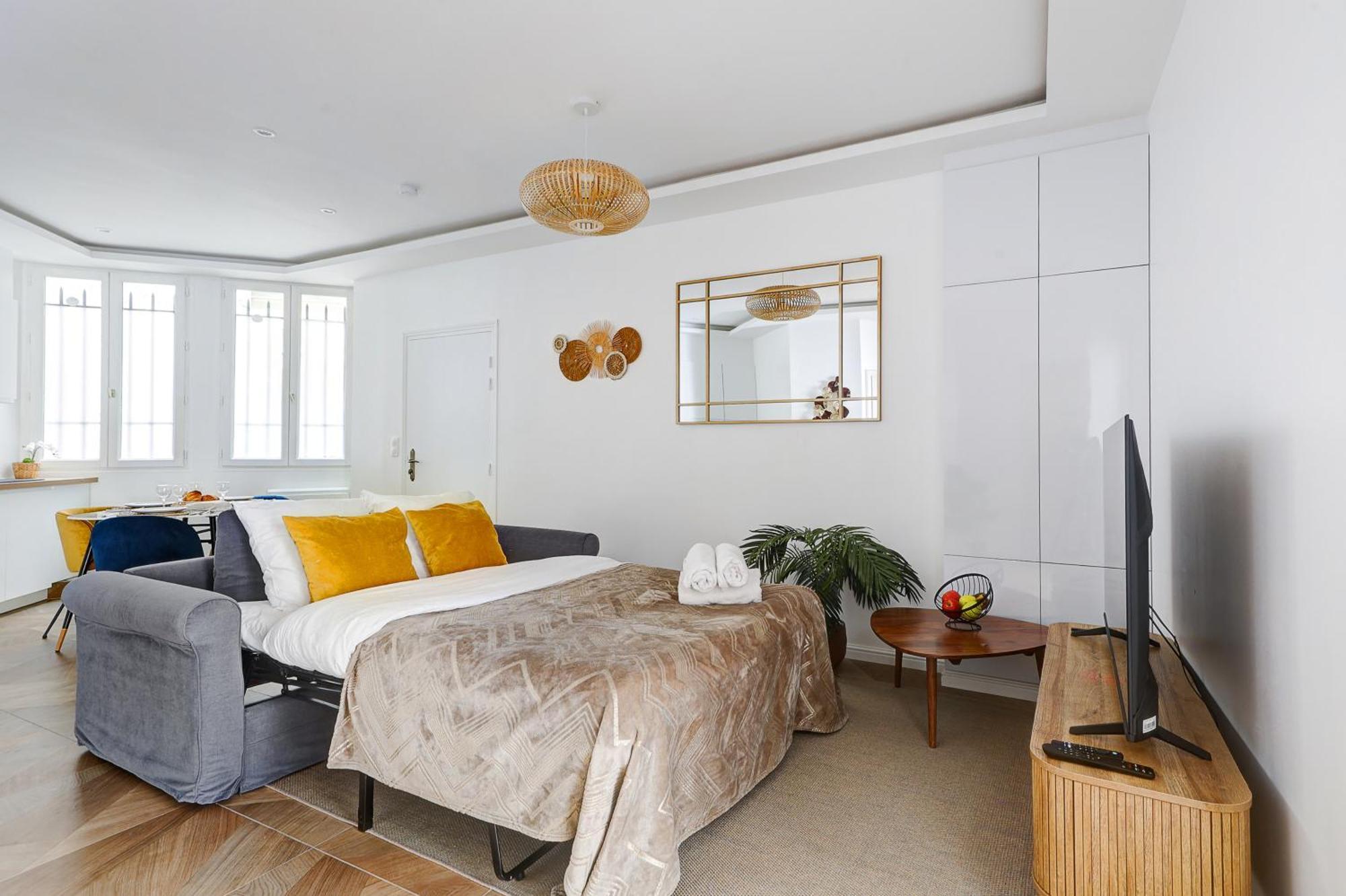 Appartement Haussmannienne De Luxe Au Coeur De 3eme Parijs